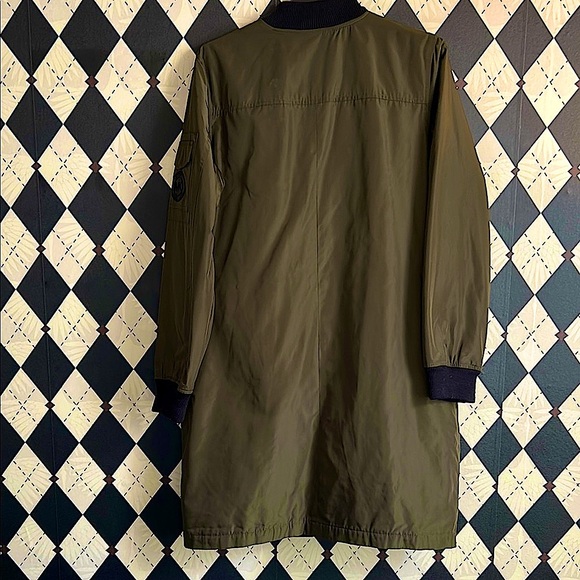 Michael Kors Olive Green Trench Coat - Quilted Lining, Women's Medium, Classic - Picture 5 of 6